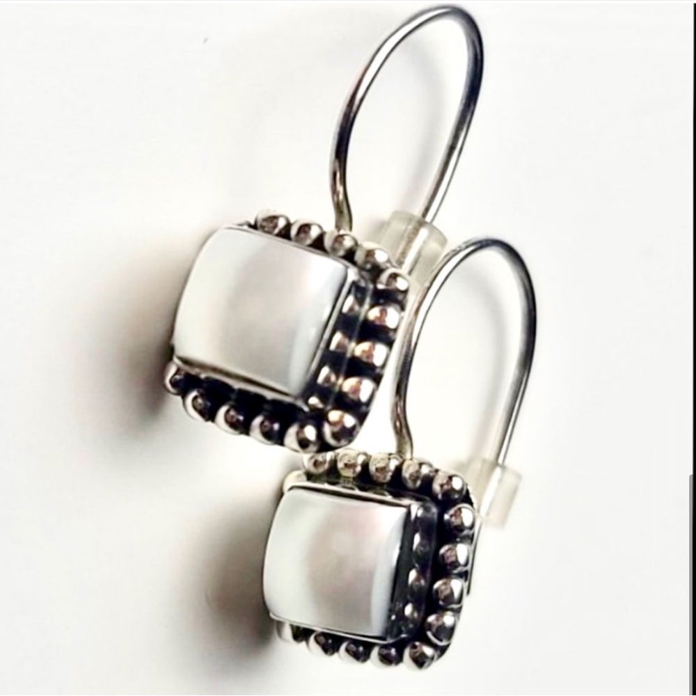 Silpada Vintage Rare Sterling Silver Square Pearl “Button” Earrings - Picture 4 of 4